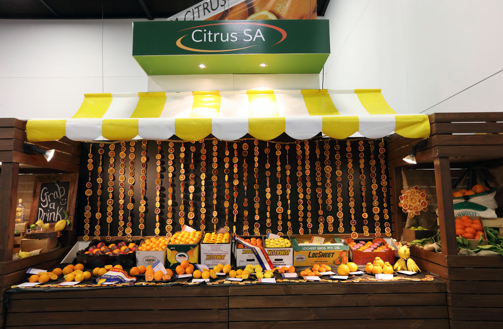 Citrus SA display at the Adelaide Royal Show, 2019. SLSA: B77645