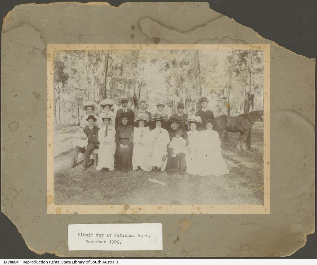 Belair National Park Picnic Day 1909 SLSA: B 70804.jpeg