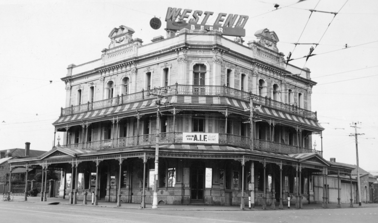 The iconic New Market Hotel, Adelaide, 1941. SLSA: B 10554