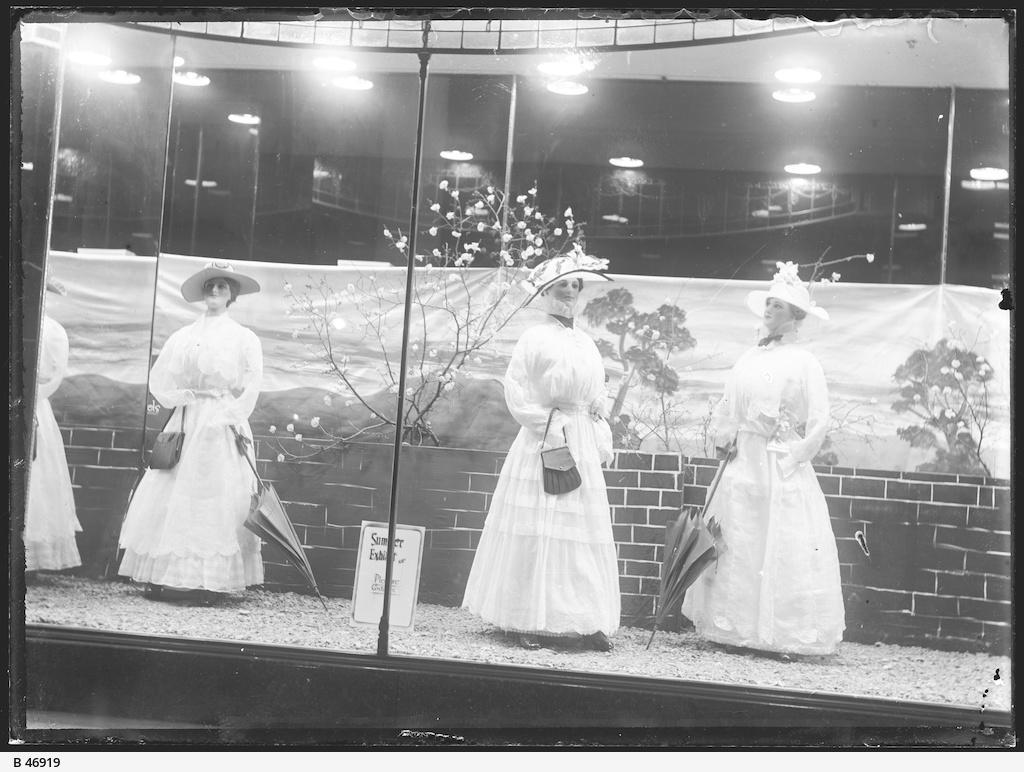 Moore's department store window. SLSA: B 46919