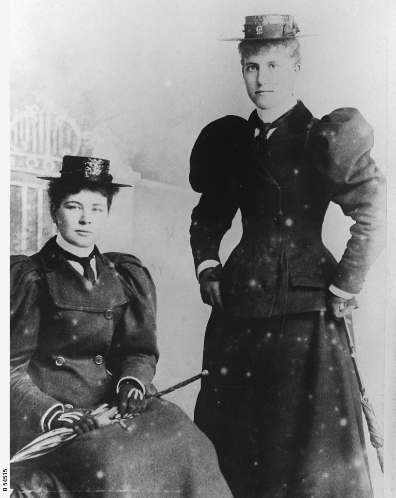 Dolly Hay and Nancy Gosse. SLSA: B 54515