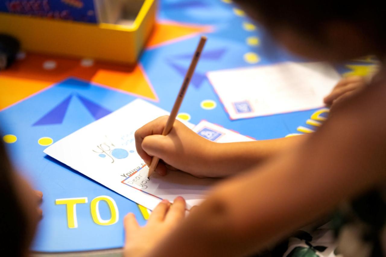 Christmas at the Mortlock postcards