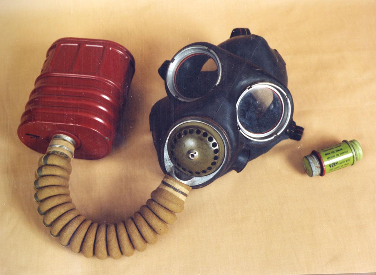 Civil defence realia. SLSA: PRG 925/17/10