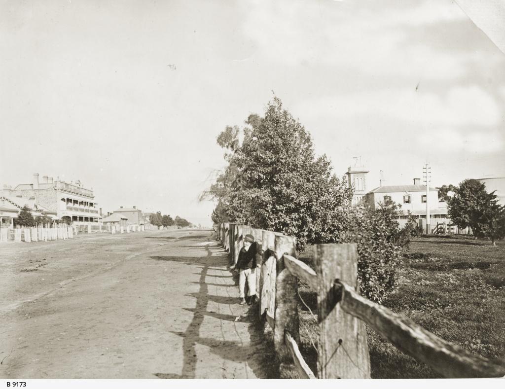 On the right is the Adelaide Observatory, originally built for Sir Charles Todd. SLSA: B 9173