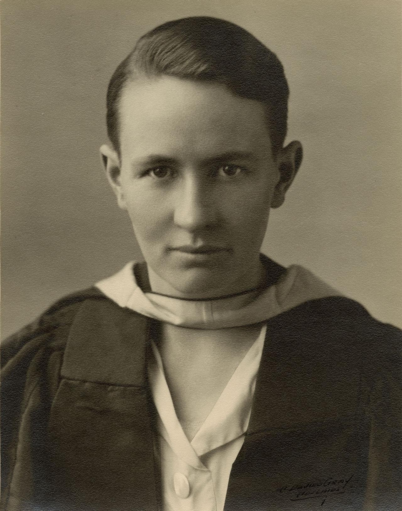 Natalia Davies, 1928. SLSA: B 54538