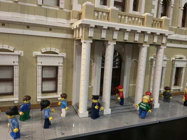 Insitute Building Lego model