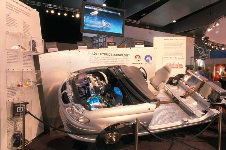Holden hybrid technology display, Melbourne Motor Show, 2000. SLSA: BRG 213/199/2/10