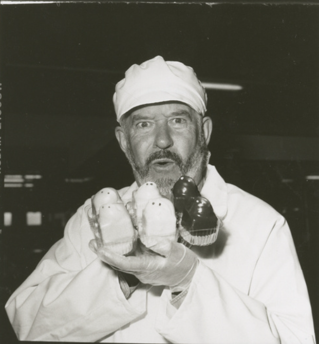 Keith Conlon indulges in his frog cake fetish. SLSA: B 70869/14109